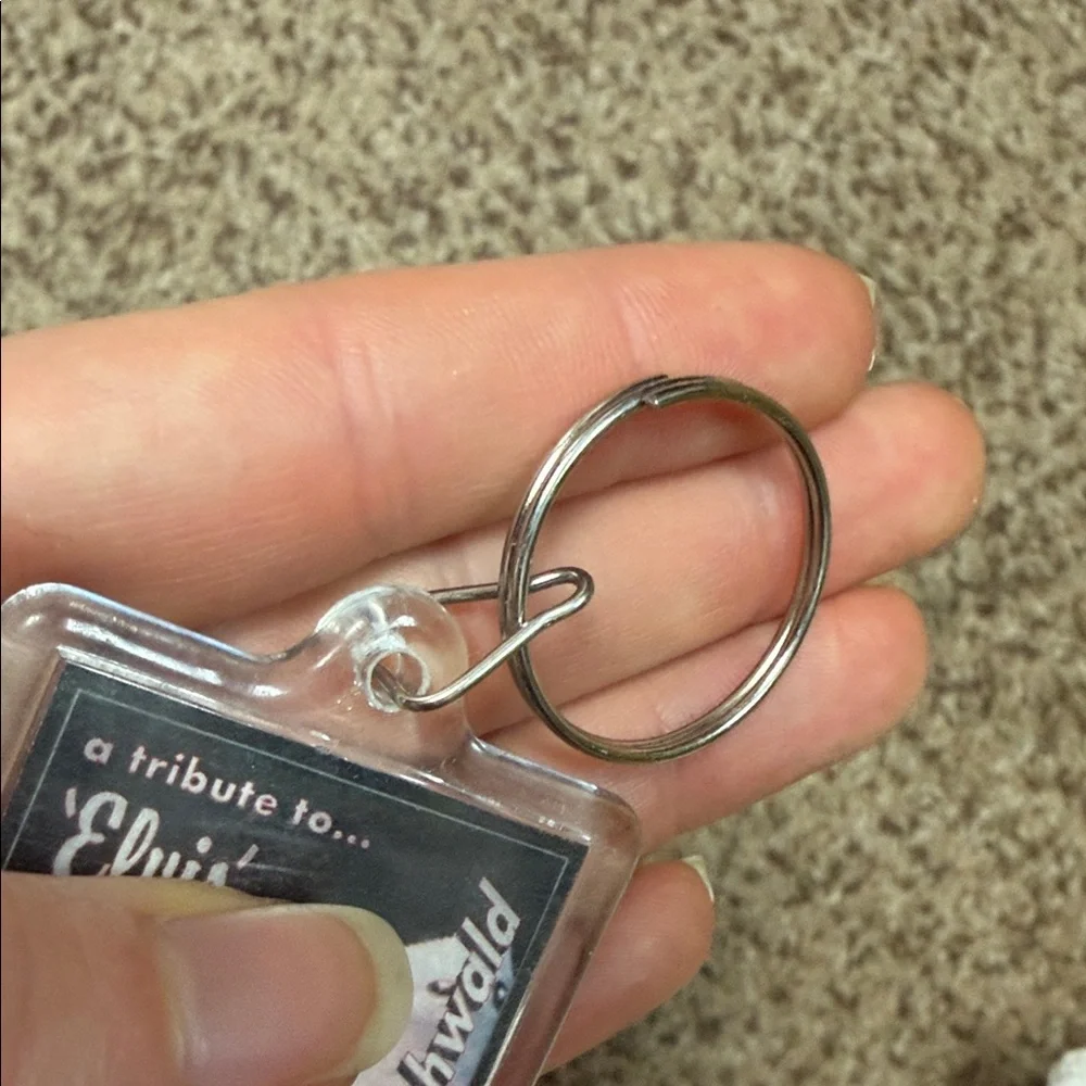 Vintage 2001 Elvis Tribute Terrance C. Buchwald Keychain - Picture 5 of 5